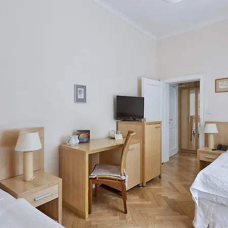 Hotel Palatin 4*