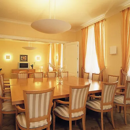 Hotel Palatin 4*