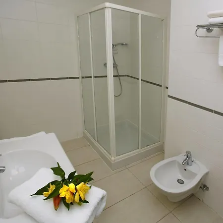 Palatin Hotell 4*
